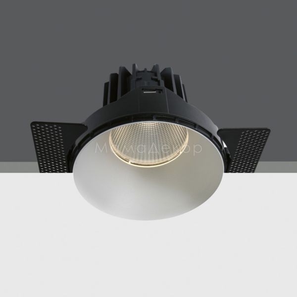 Потолочный светильник One Light 10150T/W/W Dark Light Downlights