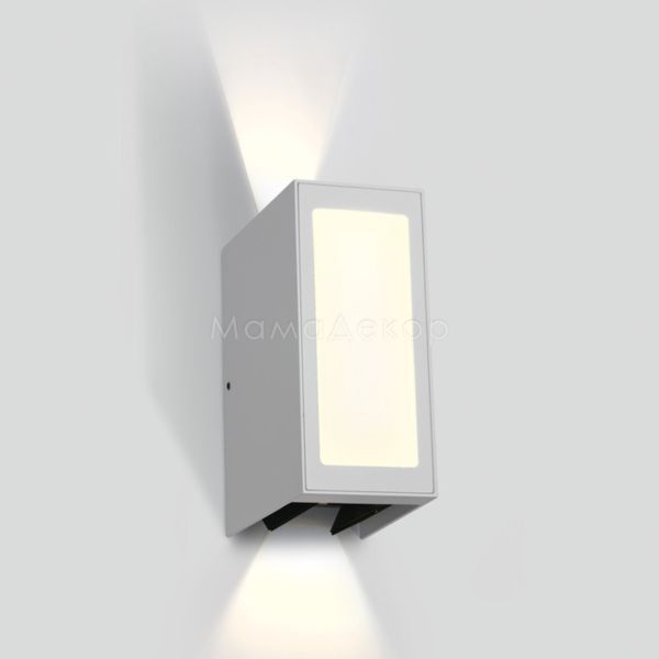 Настінний світильник One Light 67440/W/W Wall Adjustable Beams